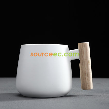 Customization 425ML Ceramic Mug with Wooden Handle Promotional Products