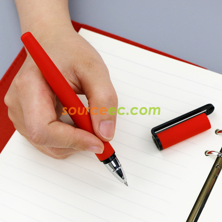 Customization Plastic Gel Pen with Cap Promotional Products