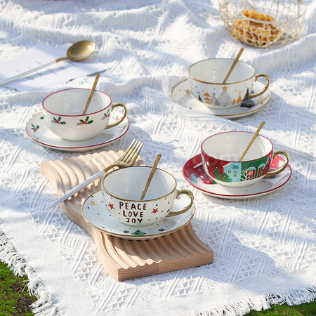 Customization Christmas Ceramic Cup Set Promotional Products