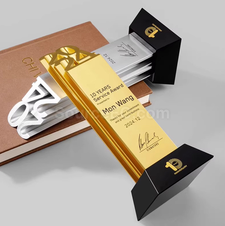 Customization Crysta & Metal Trophy Promotional Products