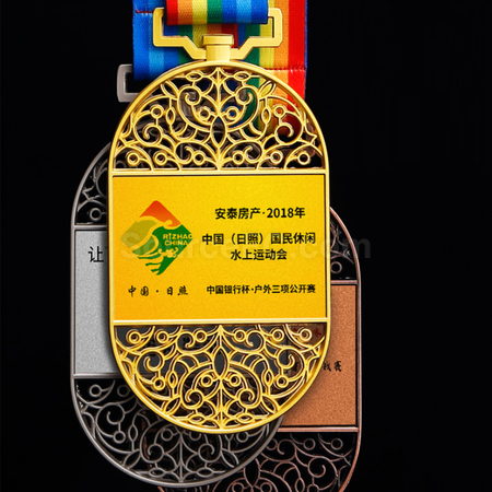 Customization Vintage Hollowed Out Classical Metal Commemorative Medal Promotional Products