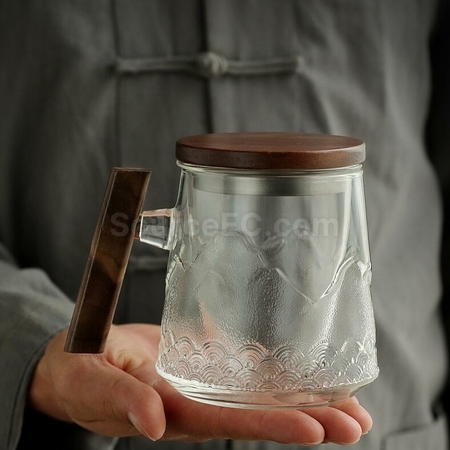 Customization Shanhai Tea Glass Tea Cup With Wooden Handle Promotional Products