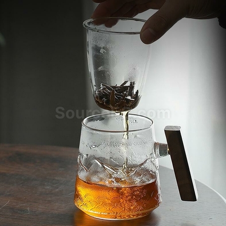 Customization Shanhai Tea Glass Tea Cup With Wooden Handle Promotional Products
