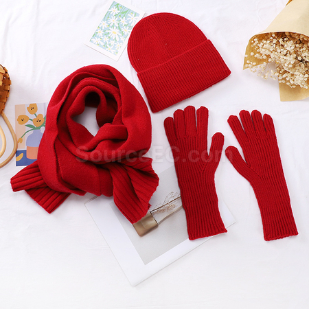 Three-Piece Scarf Gloves