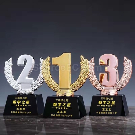 Customization Small Gold, Silver and Bronze Crystal Trophy Promotional Products