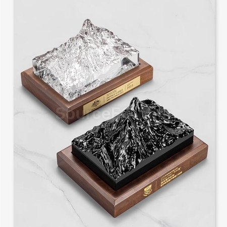 Customization Customized Iceberg Solid Wood Crystal Trophy Promotional Products
