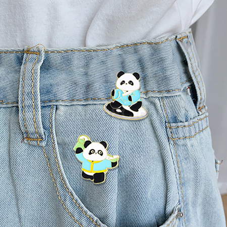 Customization Panda Badge Promotional Products