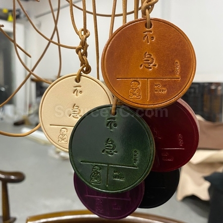 Customization Cowhide safety pendant Promotional Products