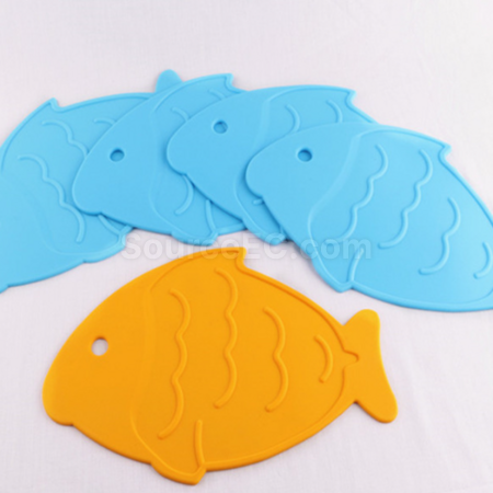 Customization Fish shaped silicone placemat Promotional Products