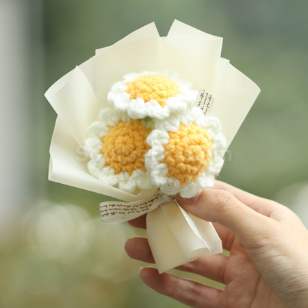 Customization Graduation season gift knitted bouquet Promotional Products