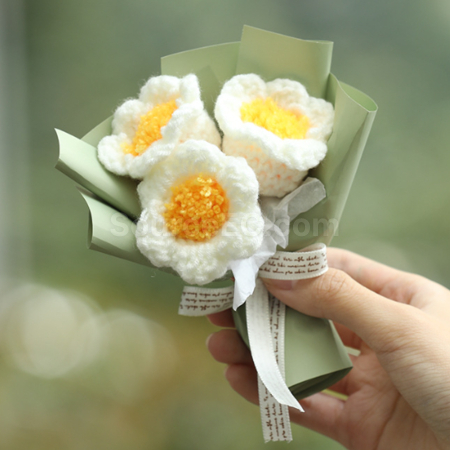 Customization Graduation season gift knitted bouquet Promotional Products
