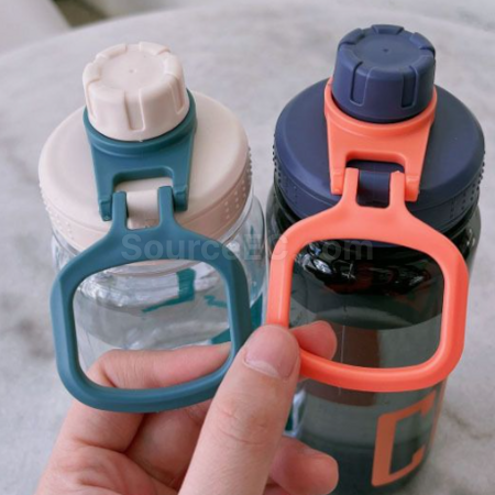 Customization Large-capacity sports water bottle Promotional Products