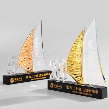 Customization Creative Sailboat Crystal Trophy Promotional Products