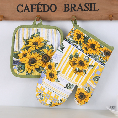 Customization Two-piece set of microwave anti-scald gloves and mats Promotional Products