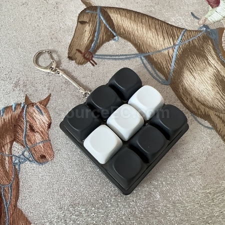 Customization Button toys Keychain Promotional Products