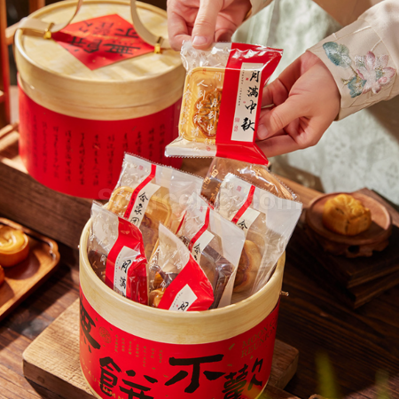 Customization Portable hug bucket gift box Promotional Products