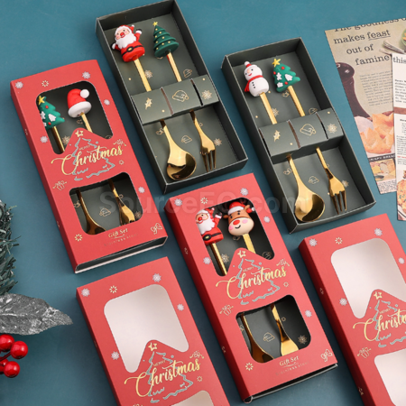 Christmas tableware set