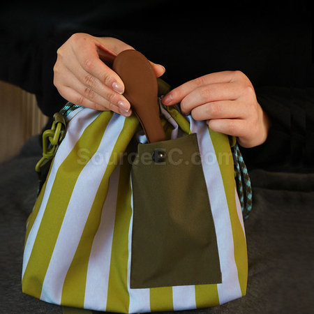 Customization Handheld and crossbody insulated bag Promotional Products