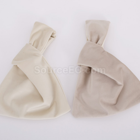 Customization Flannel storage handbag with wrist strap Promotional Products