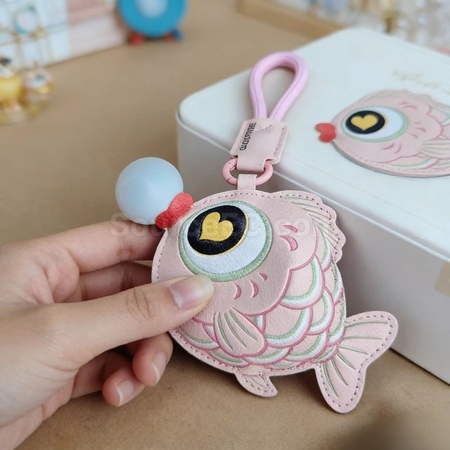 Customization Bubble-blowing fish squeeze toy keychain Promotional Products